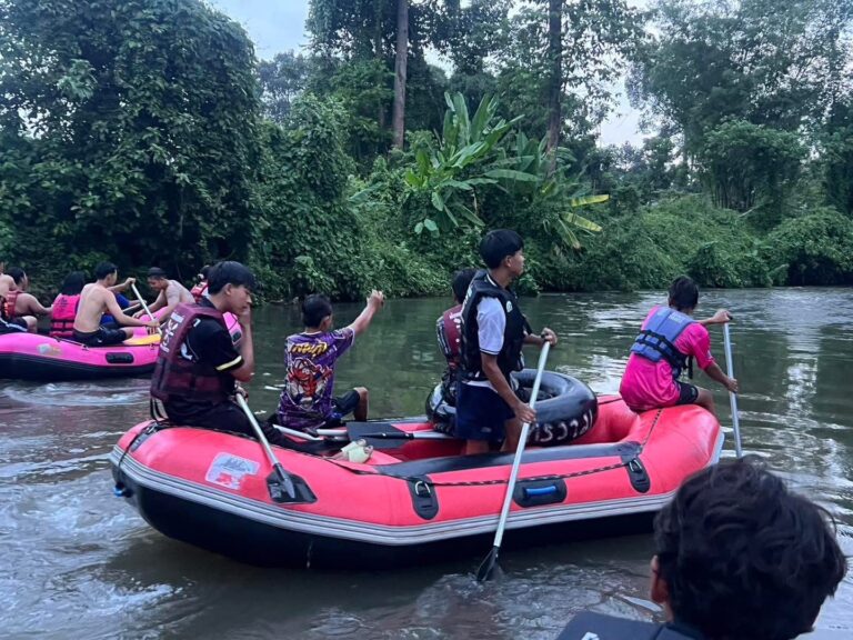 พิเศษ กิจกรรม ราคาพิเศษ ล่องแก่ง และขับ ATV ทีลิฟวิ่งฮัท พูลวิลล่า นครนายก ลิฟวิ่ง ฮัท พูลวิลล่านครนายก